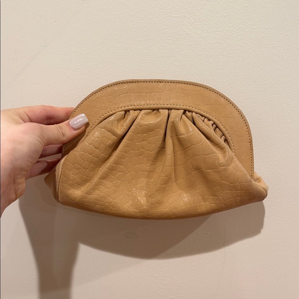Lauren Merkin Elegant Tan Leather Clutch